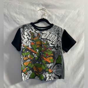 Nickelodeon Ninja Turtles Tee - Black, Gray, and Green